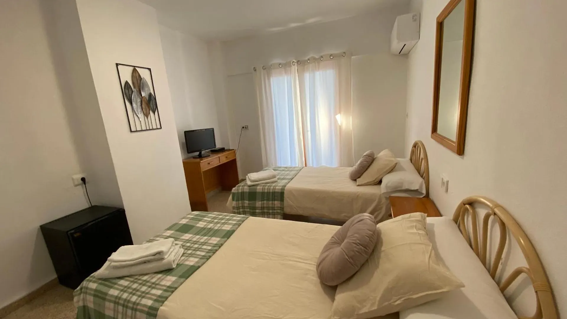 Ch El Quijote Hotel Cala Murada  0*, Cala Murada (Mallorca) Spain